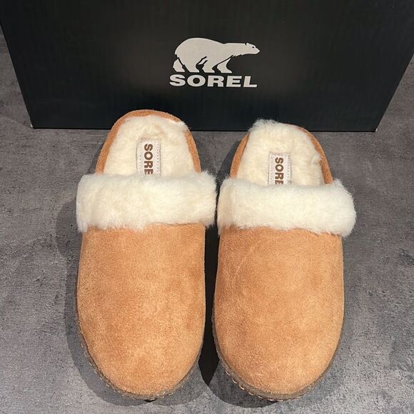 NWT Nakiska Slide II Faux Fur Slippers 5 - Picture 1 of 7